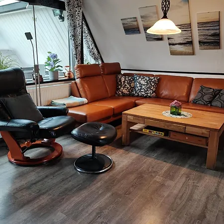 Holiday home Ferienhaus Mit Terrasse Und Garten In Einer Anlage Direkt Am Deich *